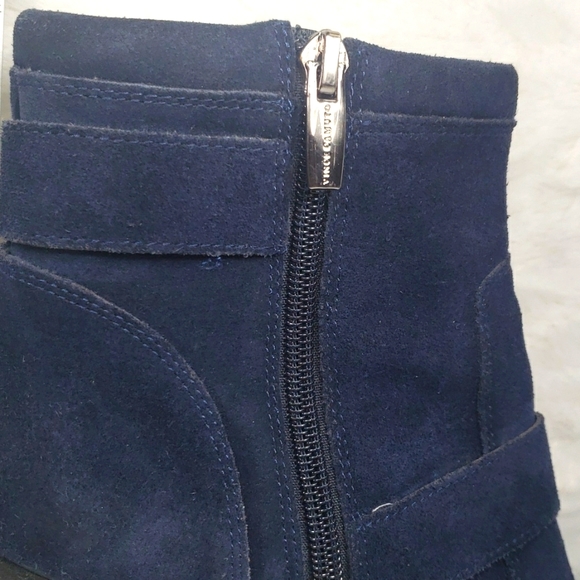 Vince Camuto Upper Navy Blue Velvet Women's Booties 💙 Size 7m - Picture 14 of 14
